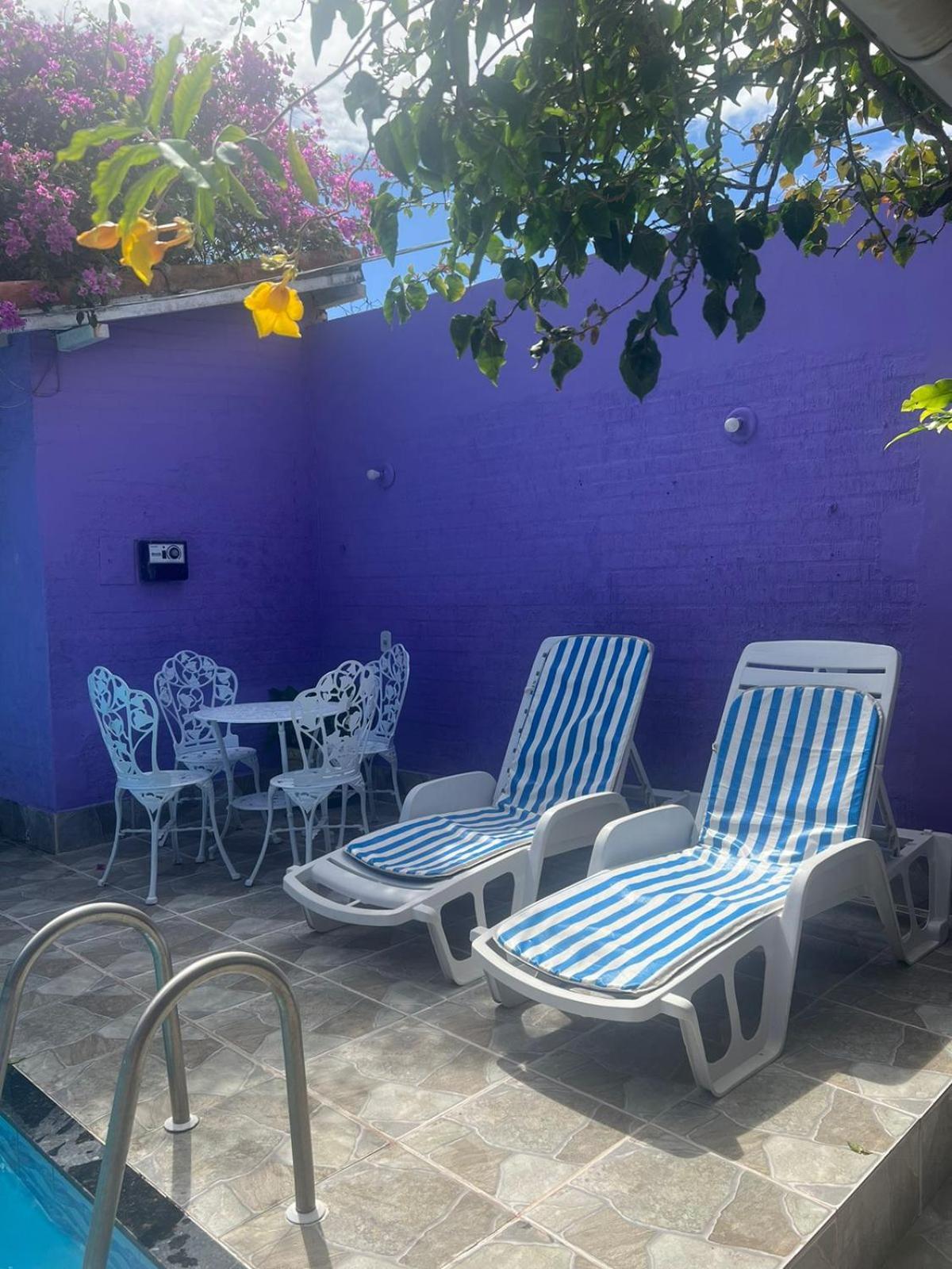 Suites Da Casa Da Dona Zeze 萨夸雷马 外观 照片